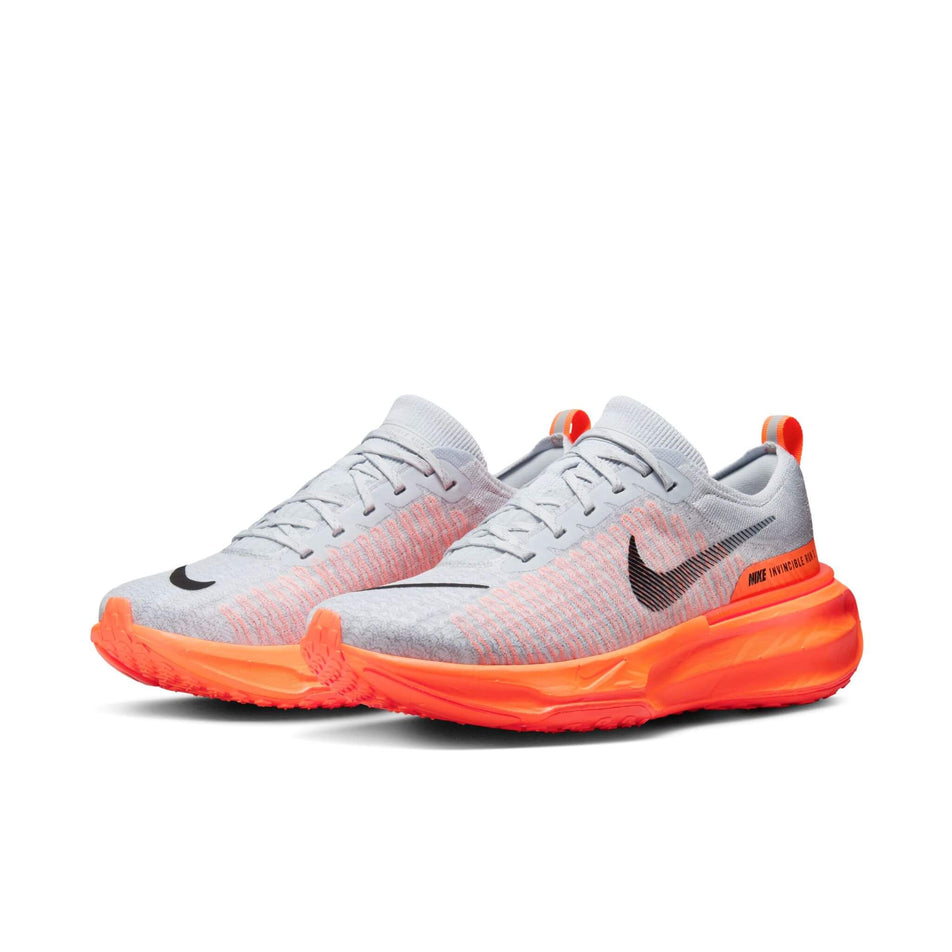 A pair of Nike Men's Invincible 3 Road Running Shoes in the Pure Platinum/Black-Cool Grey colourway. (8503094182050)