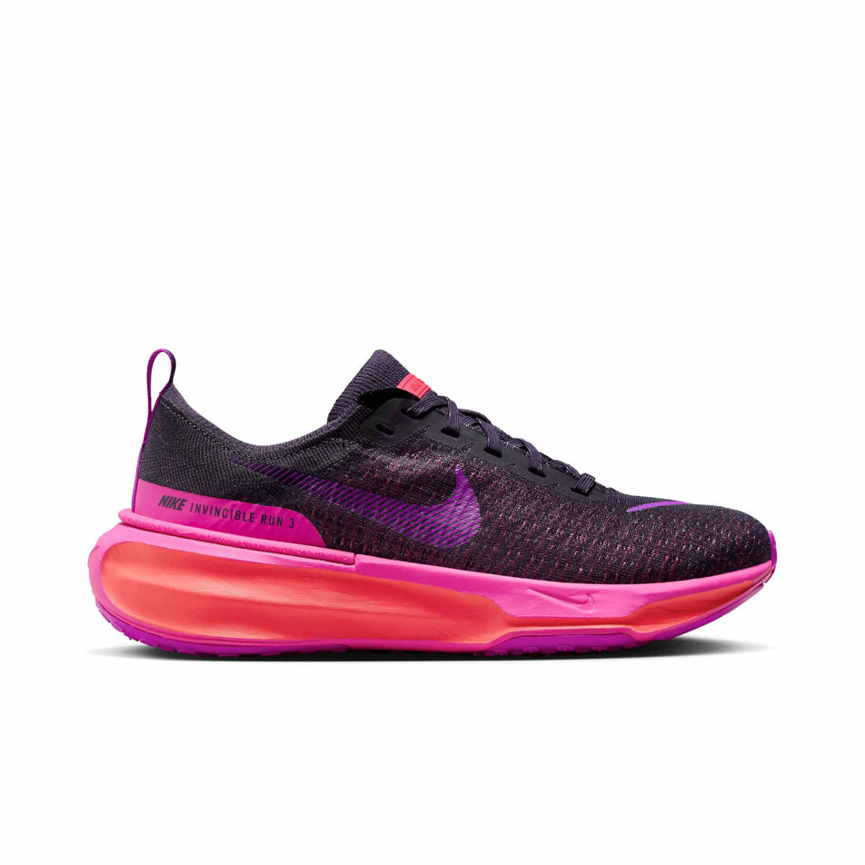 Lateral side of the right shoe from a pair of Nike Women's Invincible 3 Road Running Shoes in the Dark Raisin/Hyper Violet-Hot Punch colourway (8399018197154)