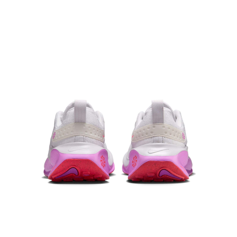 The back of a pair of Men's InfinityRN 4 Road Running Shoes in the Vast Grey/Bright Crimson-Hyper Violet colourway. (8503101423778)