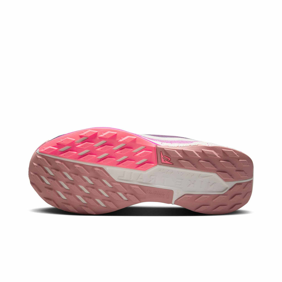 Outsole of the left shoe from a pair of Nike Women's Pegasus Trail 5 Trail Running Shoes in the Armory Navy/Phantom-Vivid Grape colourway (8399044870306)