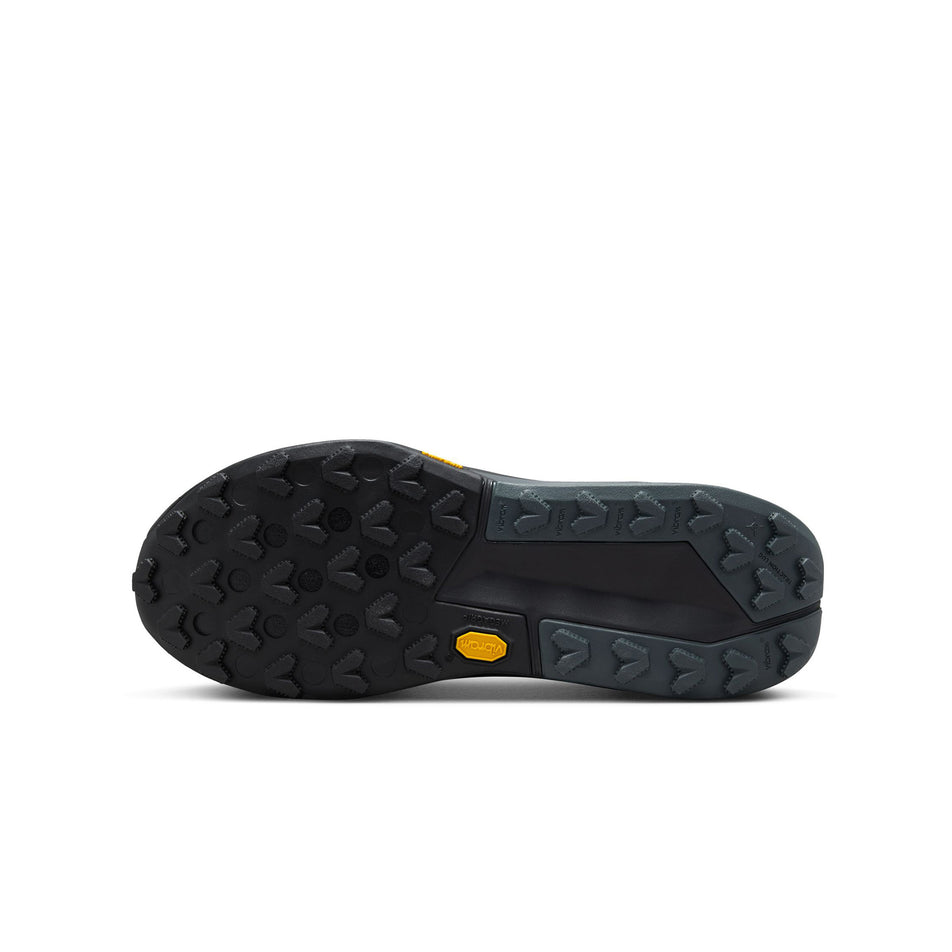 The outsole on the left shoe from a pair of Nike Women's Zegama Trail 2 Trail Running Shoes in the Black/Anthracite-Mtlc Platinum colourway. (8503766810786)