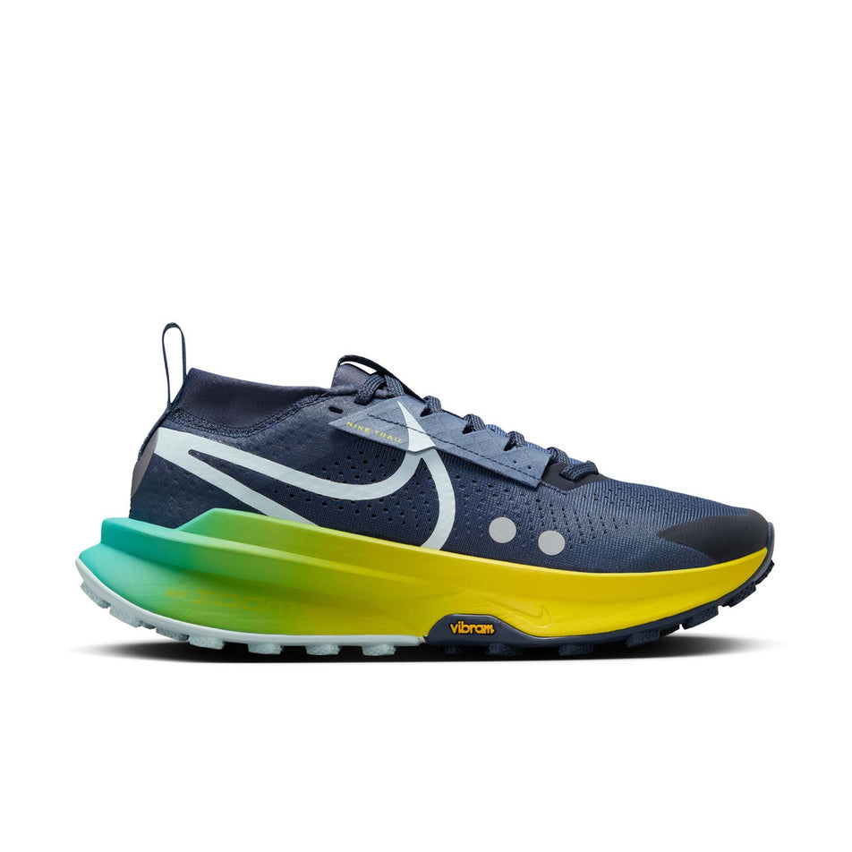 Lateral view of the right shoe from a pair of Nike Women's Zegama 2 Trail Running Shoes in the Thunder Blue/Glacier Blue-Diffused Blue colourway. (8571117699234)