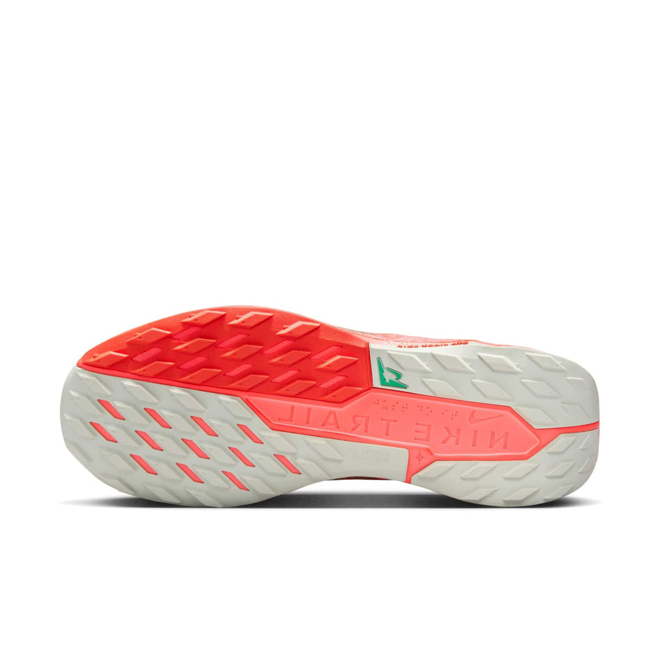 The outsole of the left shoe from a pair of Nike Men's Pegasus Trail 5 GORE-TEX Waterproof Trail Running Shoes in the Light Silver/Hyper Crimson-Lt Wild Mango colourway. (8524547915938)