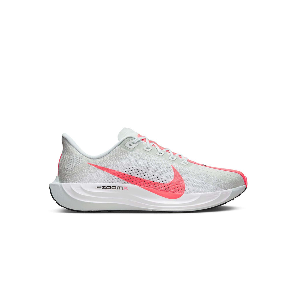 Lateral side of the right shoe from a pair of Nike Men's Pegasus Plus Road Running Shoes in the Barely Grey/Hot Punch-White-Black colourway (8448363987106)