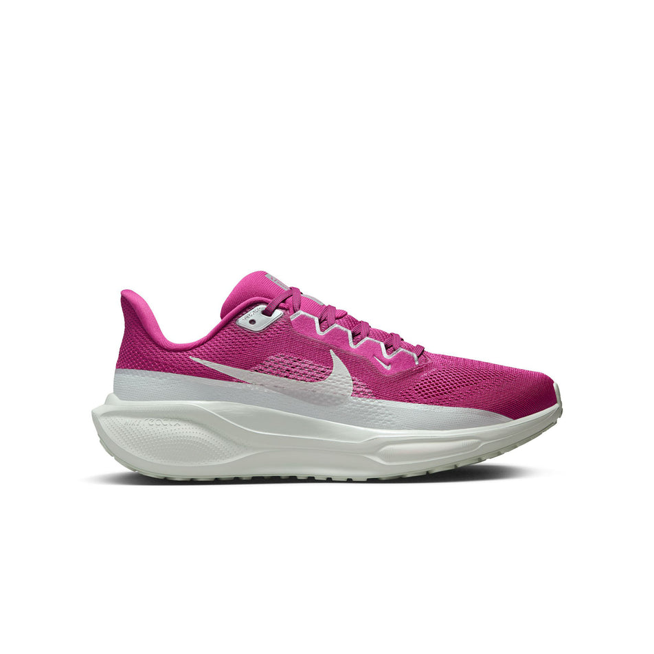 Lateral side of the right shoe from a pair of Nike Women's Pegasus 41 Premium Road Running Shoes in the Hot Fuchsia/Metallic Silver-Light Silver colourway. (8524553912482)