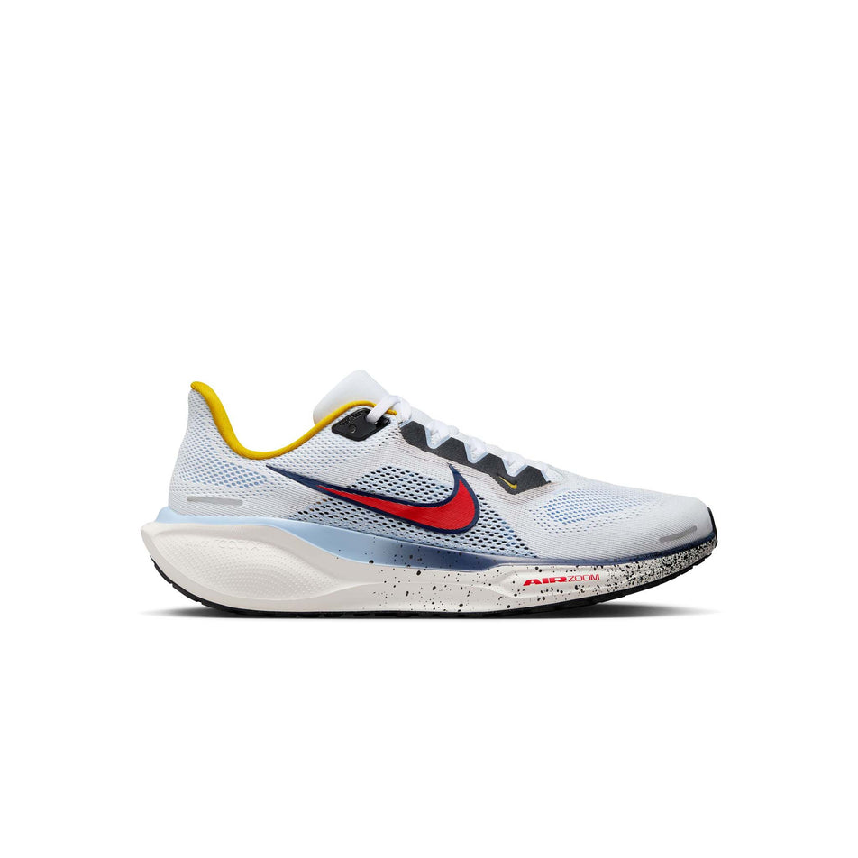 Lateral side of the right shoe from a pair of Nike Men's Pegasus 41 Road Running Shoes in the White/Speed Red-Psychic Blue colourway (8444019146914)