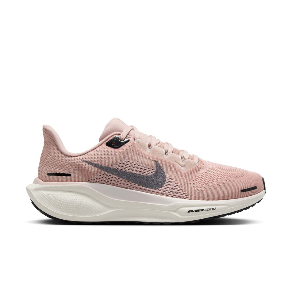 Lateral view of the right shoe from a pair of Nike Women's Pegasus 41 PRM Road Running Shoes in the Pink Oxford/Anthracite-Light Soft Pink colourway. (8571100725410)