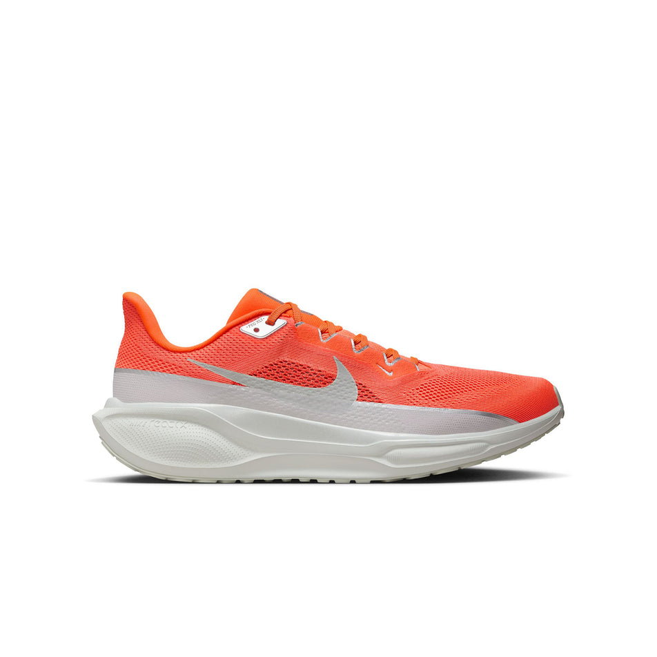 Lateral side of the right shoe from a pair of Nike Men's Pegasus 41 Premium Road Running Shoes in the Hyper Crimson/Metallic Silver colourway. (8524542967970)