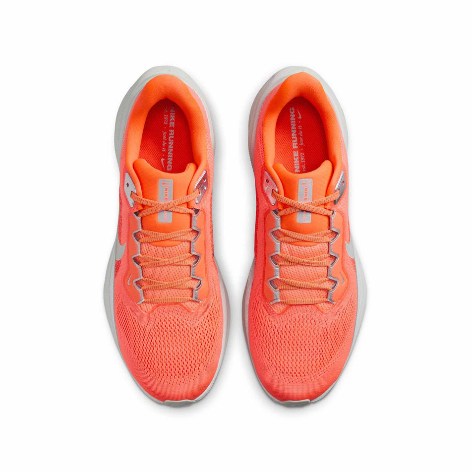 The uppers on a pair of Nike Men's Pegasus 41 Premium Road Running Shoes in the Hyper Crimson/Metallic Silver colourway. (8524542967970)