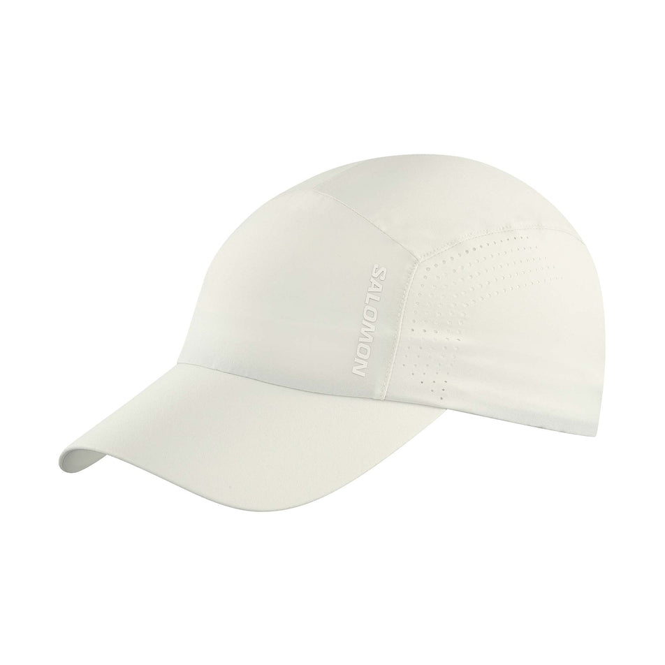 Front view of the Salomon Unisex SHKout Cap in the Icicle colourway. (8575956058274)