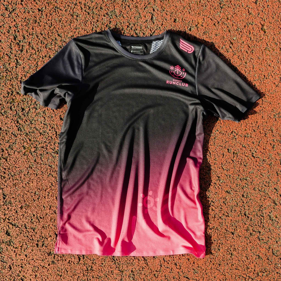 Front view of the Pressio Run4It Run Club Men's Elite Tee.  (8489110143138)