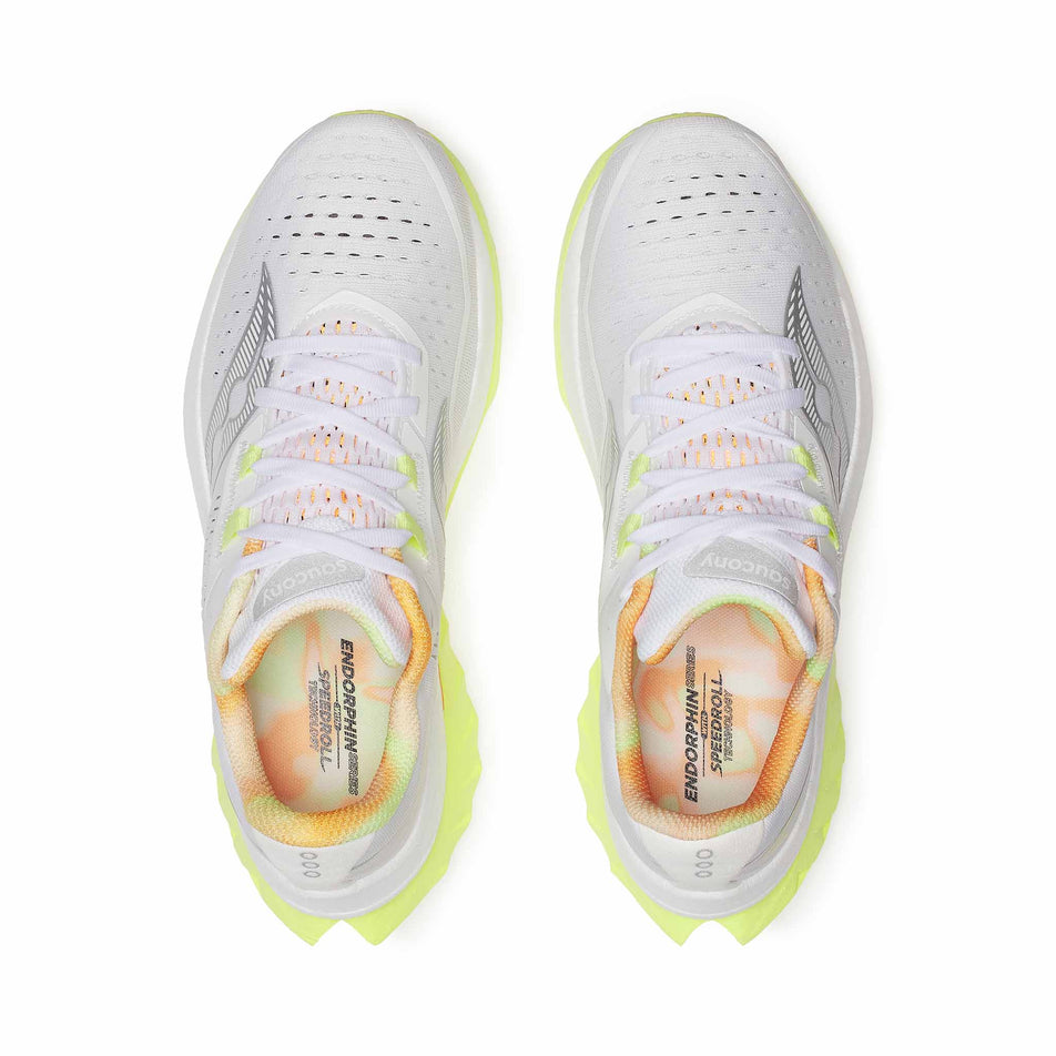 The uppers on a pair of Saucony Women's Endorphin Speed 4 Running Shoes in the White/Sunny colourway. (8559391080610)