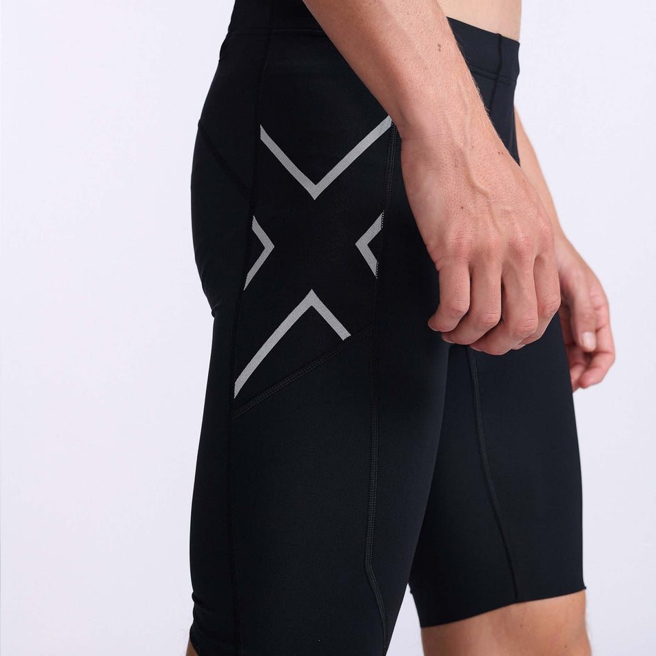 2XU Women's Compression Shorts, Perform Compression Sleeves